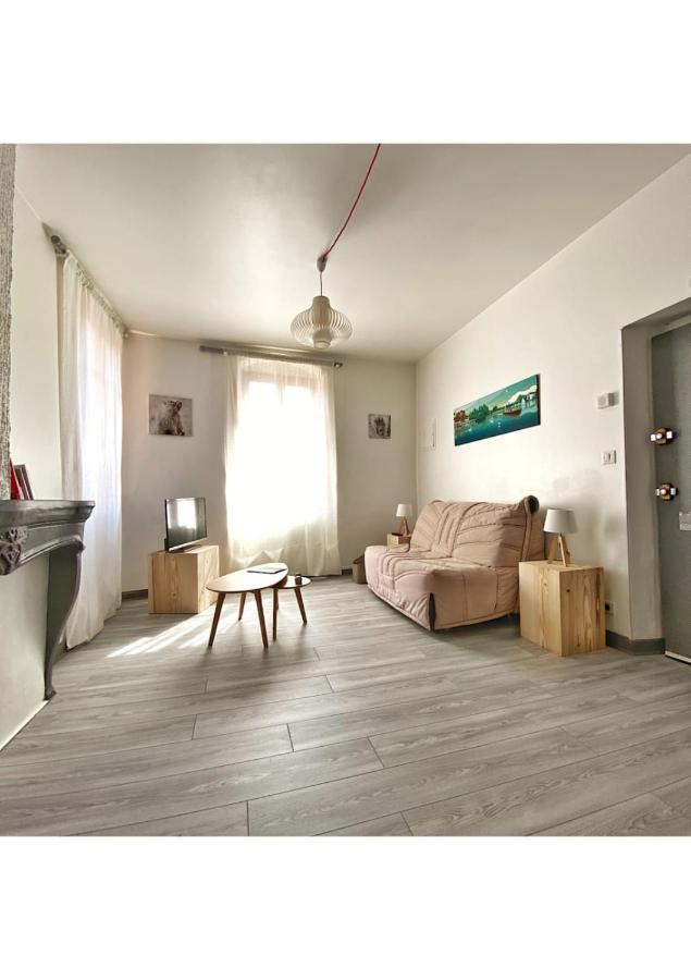 Coup De Coeur Au Pied Du Chateau - Nice Studio Ideally Located Annecy Exterior foto